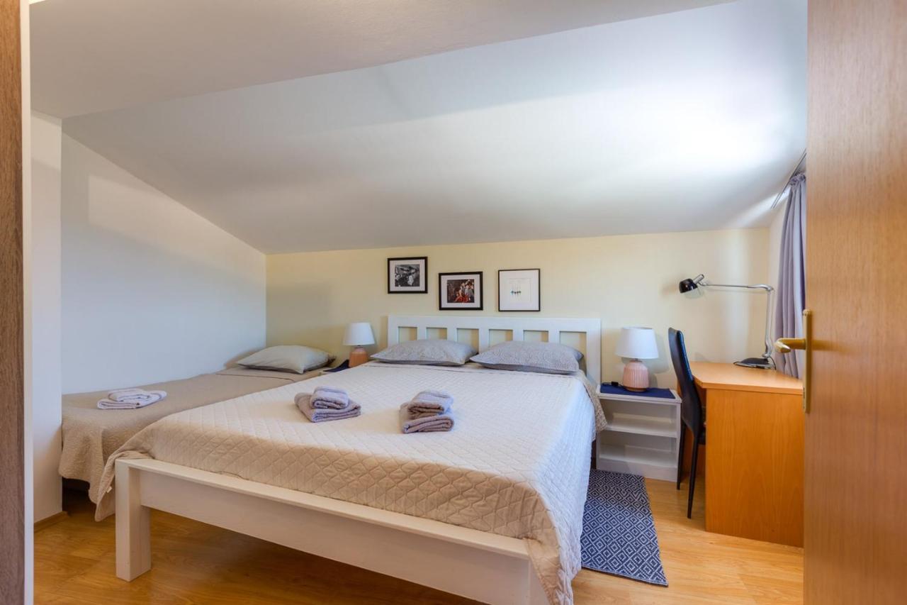 Apartments Valeria, Mali Lošinj Екстериор снимка