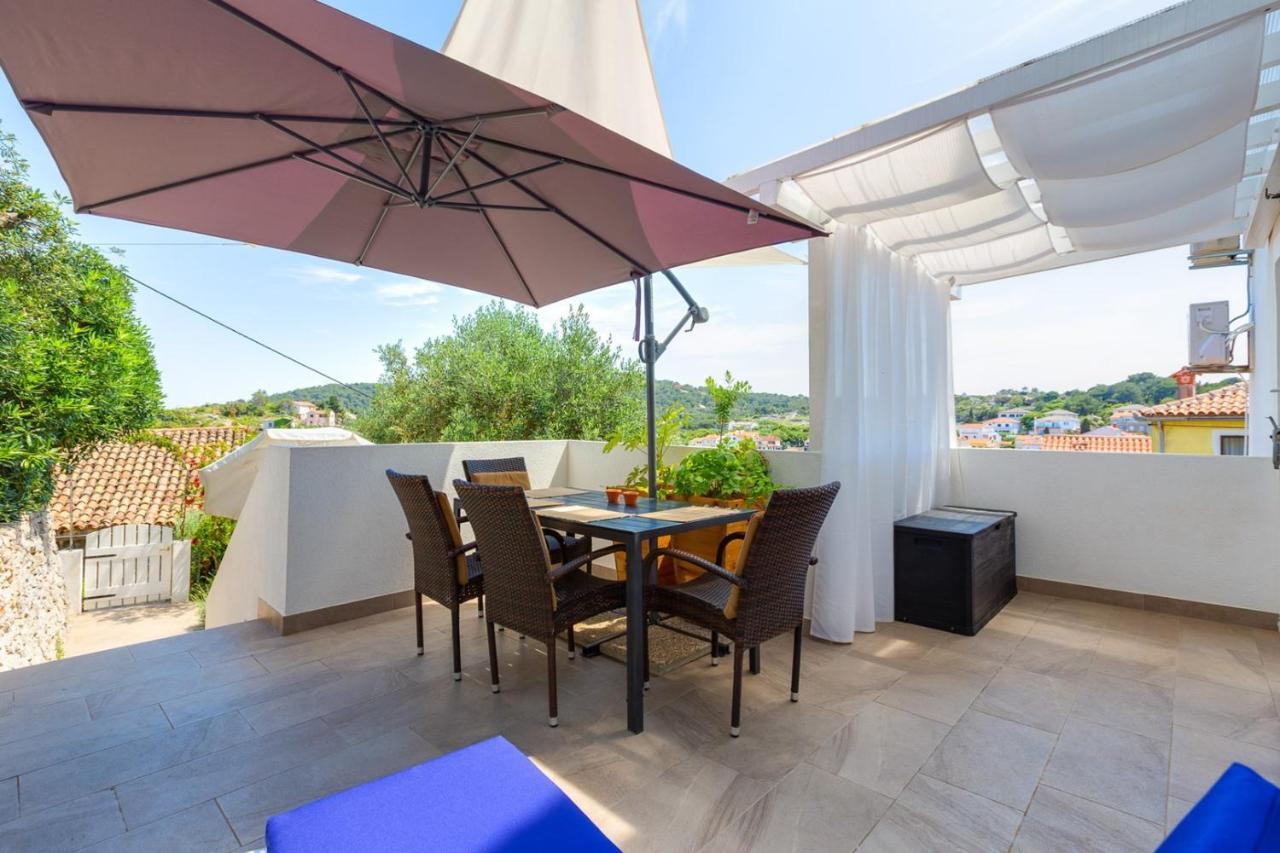 Apartments Valeria, Mali Lošinj Екстериор снимка